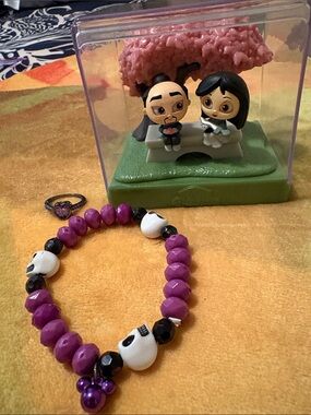 Disney Doorable Mulan Movie scene, Halloween bracelet and purple heart ring